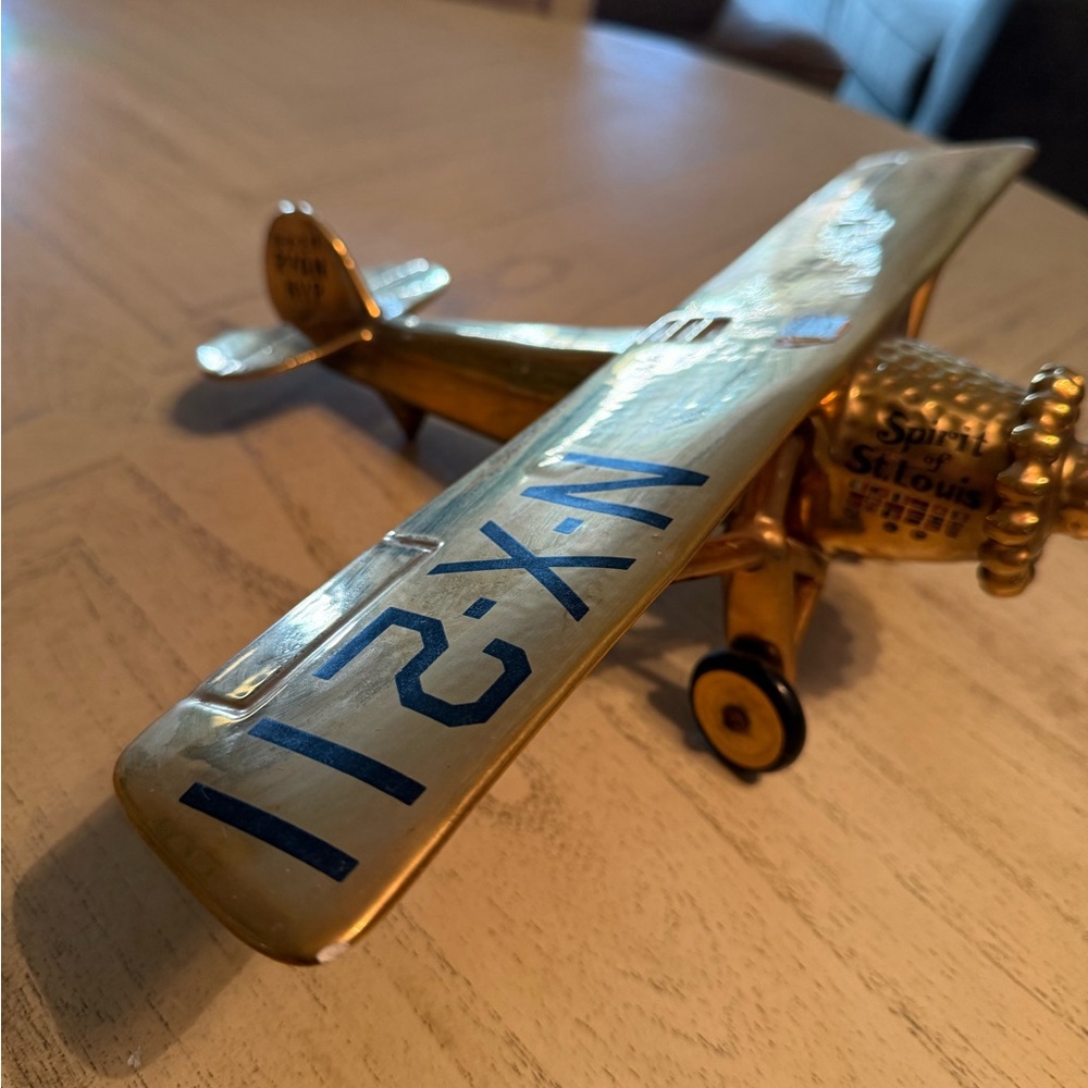 Spirit Of St. Louis airplane Golden Anniv. Commemorative Gold Empty Decanter